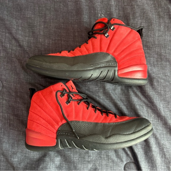 Size 11.5 - Jordan 12 Retro Reverse Flu Game 2020 - Picture 3 of 8